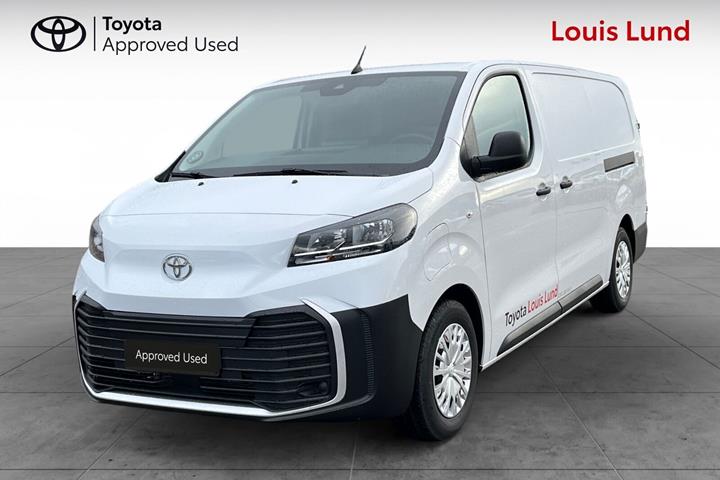 Hvid Toyota Proace Electric fra 2025 set udefra