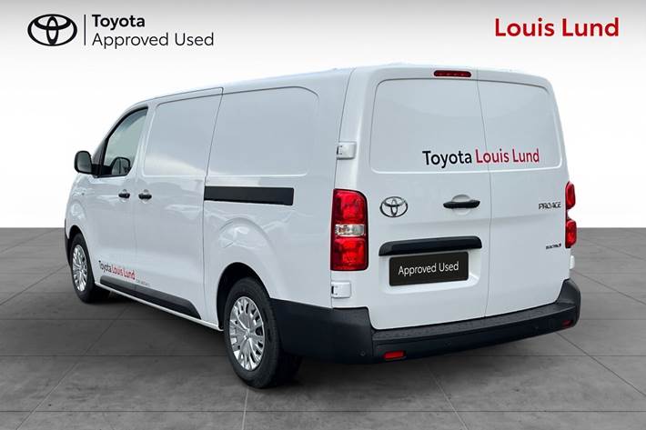 Hvid Toyota Proace Electric fra 2025