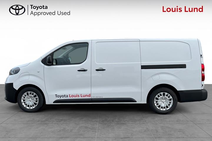Hvid Toyota Proace Electric fra 2025