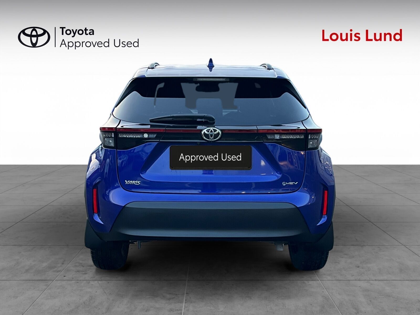 Blå Toyota Yaris Cross fra 2024