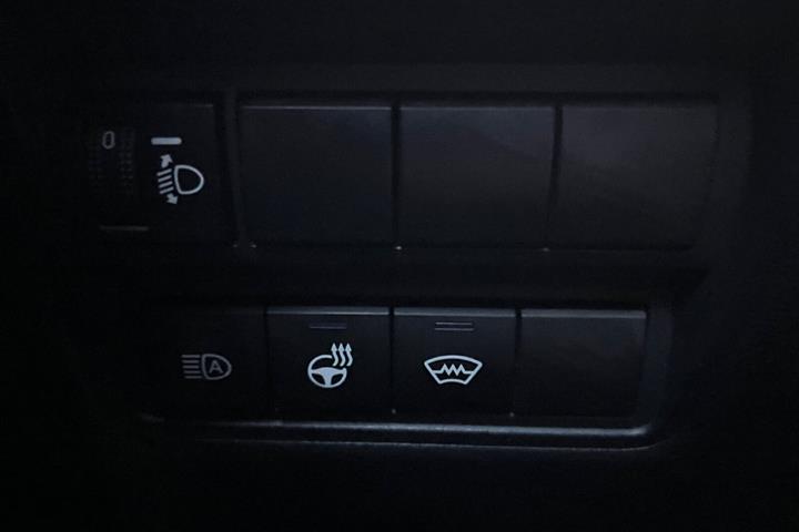 Blå Toyota Yaris Cross fra 2024