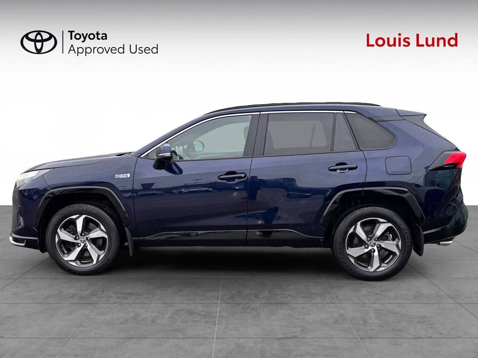 Blå Toyota RAV4 Plug-in fra 2022