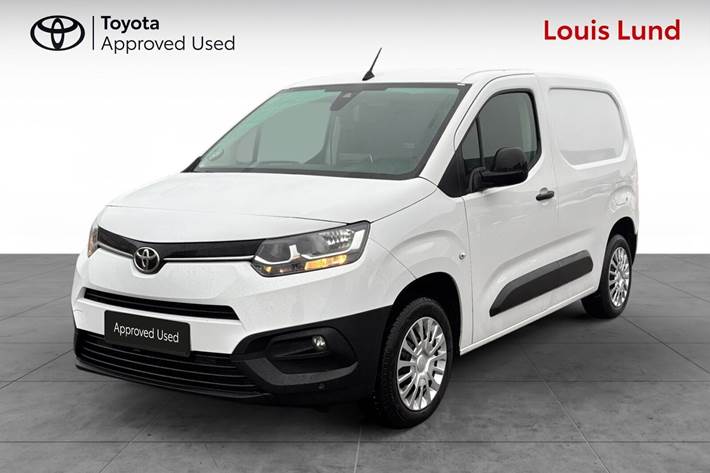 Hvid Toyota ProAce City fra 2023