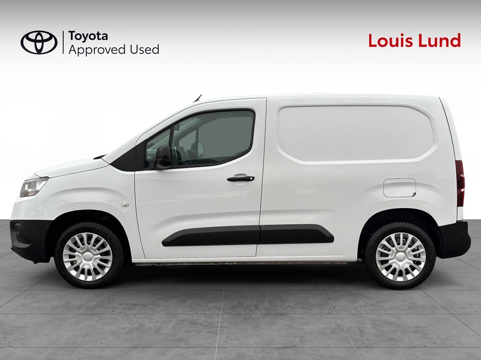 Hvid Toyota ProAce City fra 2023