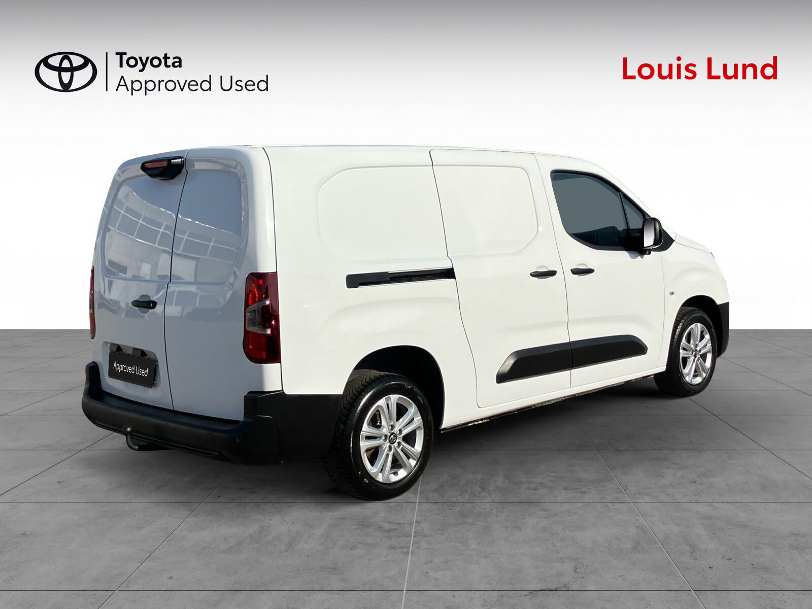 Hvid Toyota ProAce City fra 2022