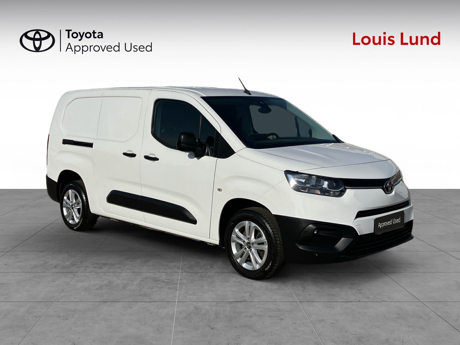 Hvid Toyota ProAce City fra 2022
