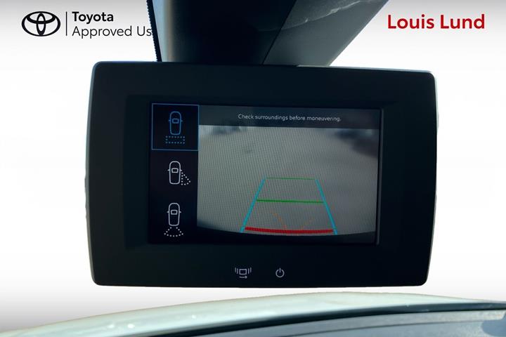 Hvid Toyota ProAce City fra 2022