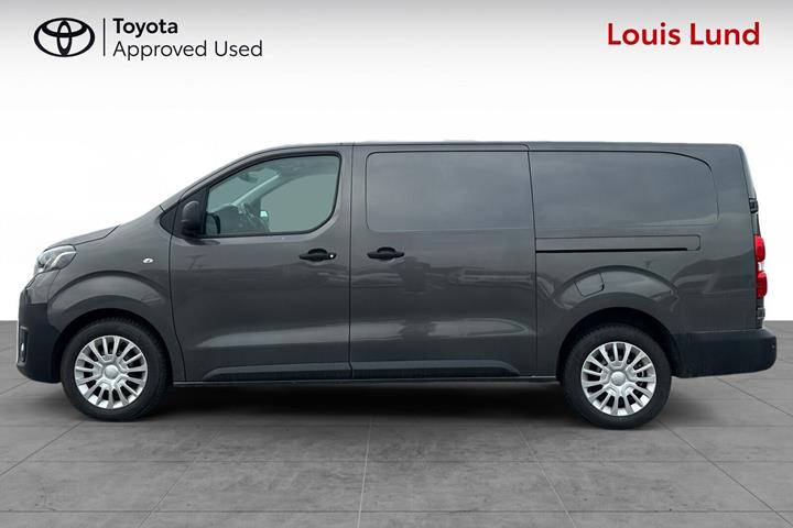 Grå Toyota ProAce fra 2020