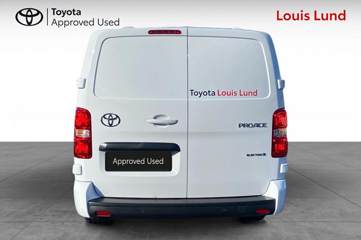 Hvid Toyota Proace Electric fra 2025