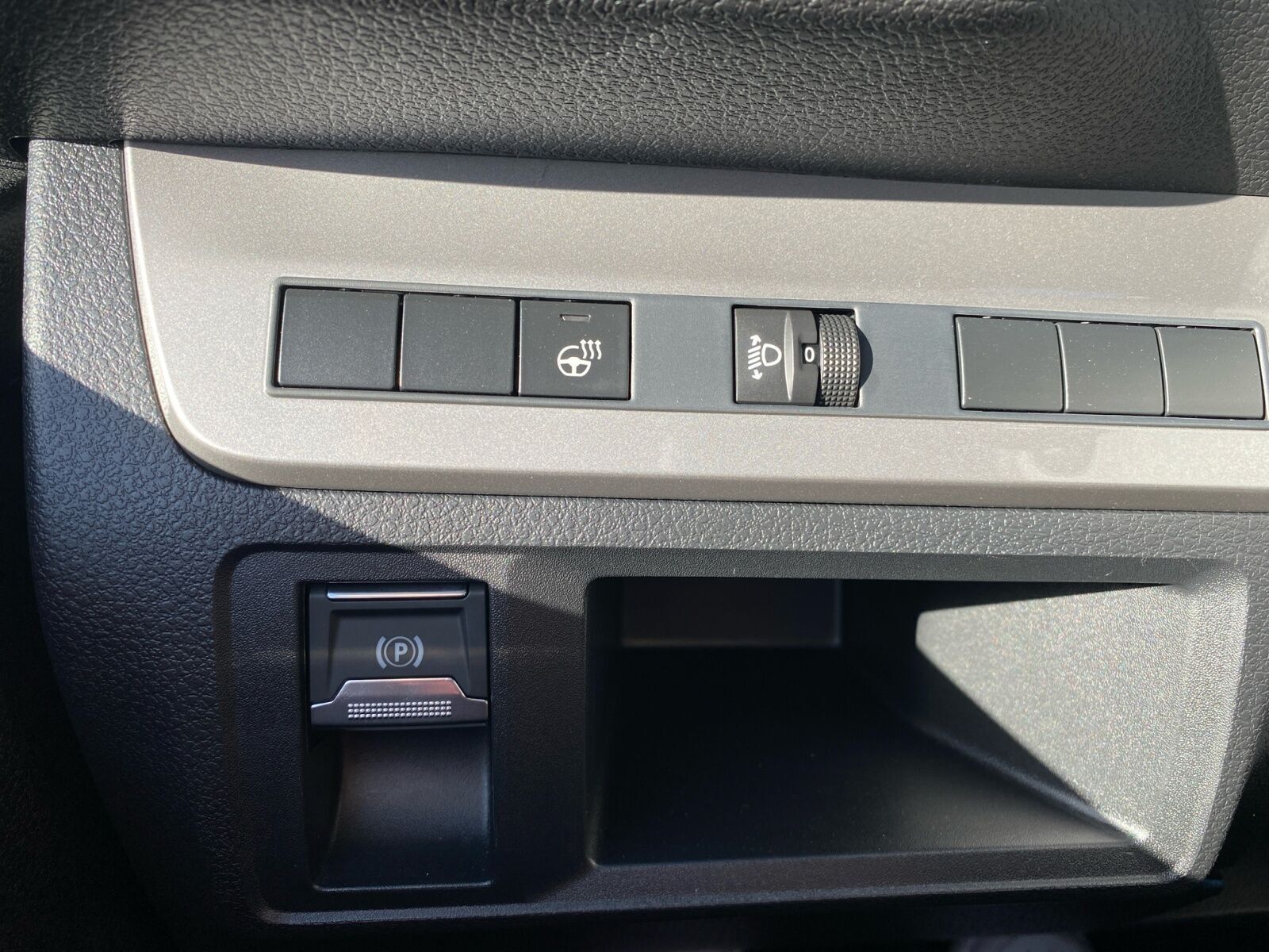 Hvid Toyota Proace Electric fra 2025