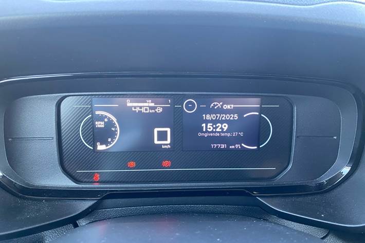 Hvid Toyota ProAce City fra 2024