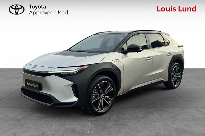 Sort Toyota BZ4X fra 2024