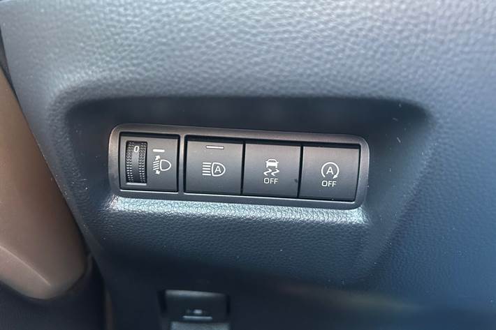 Beige Toyota Aygo X fra 2024