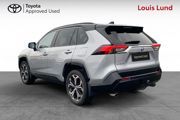 Grå Toyota RAV4 Plug-in fra 2024