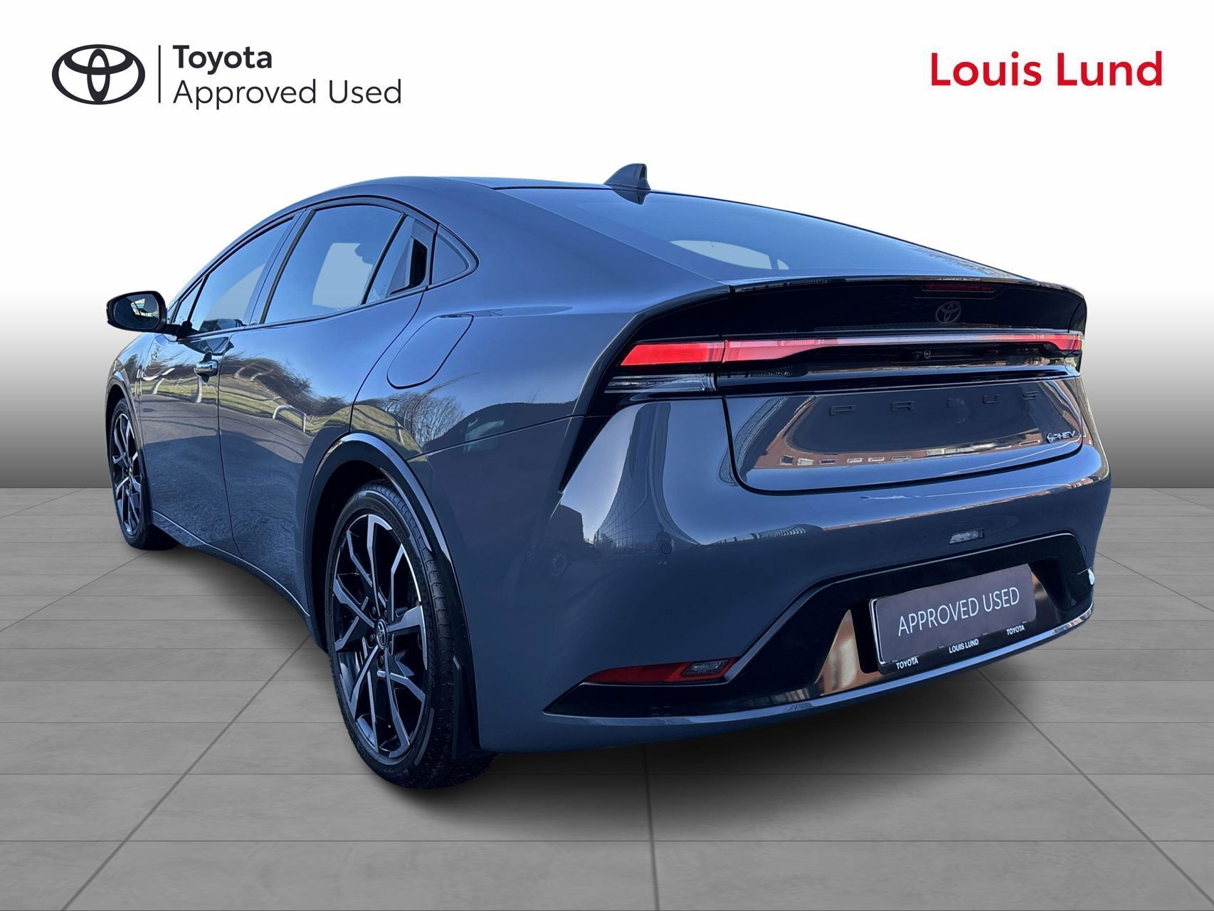 Toyota Prius Plug-in 2,0 Plugin-hybrid Elegant 223HK 5d Aut.