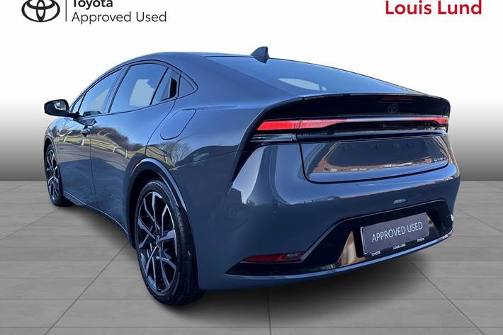 undefined Toyota Prius Plug-in fra 2023 set udefra