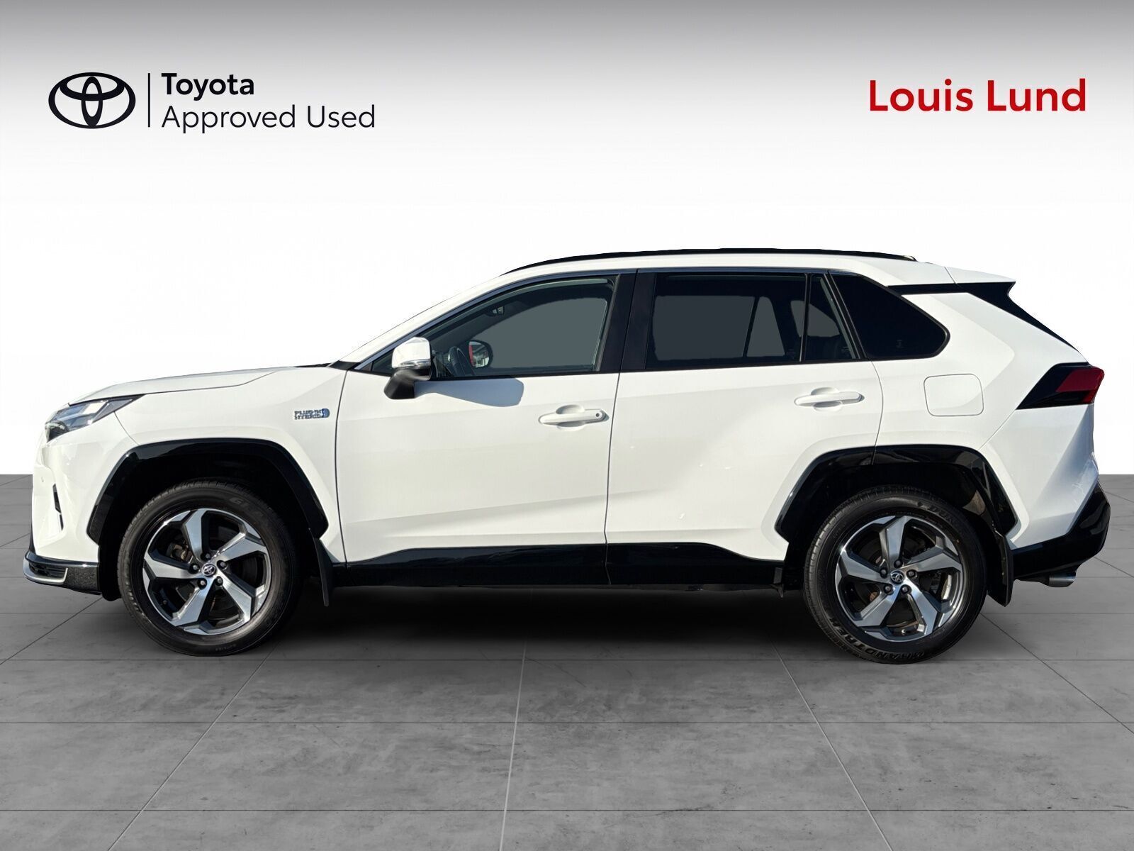 Hvid Toyota RAV4 Plug-in fra 2022