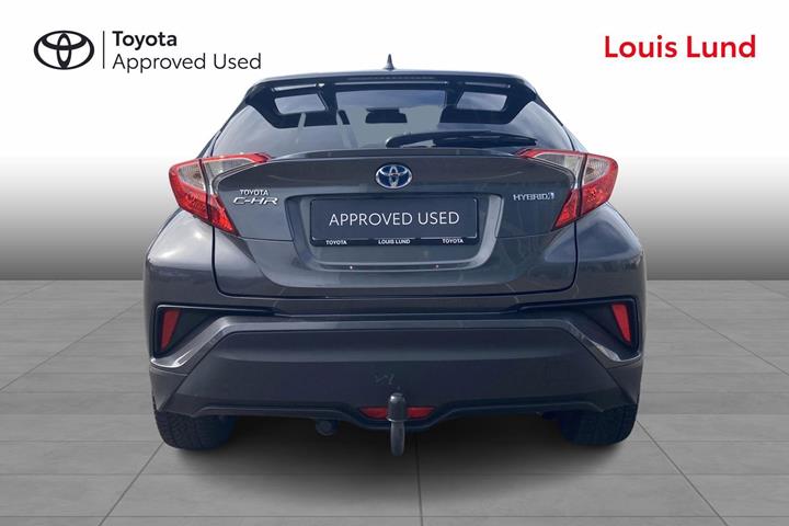 Grå Toyota C-HR fra 2018