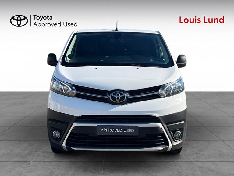 Toyota ProAce 2,0 Long D Comfort Master 122HK Van 6g