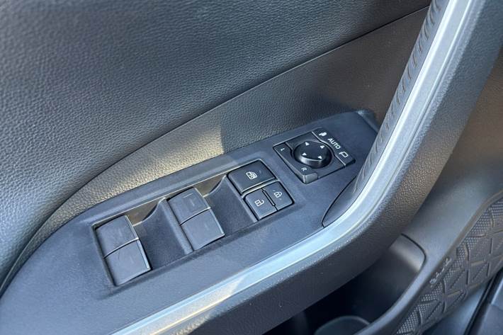 Grå Toyota RAV4 Plug-in fra 2020