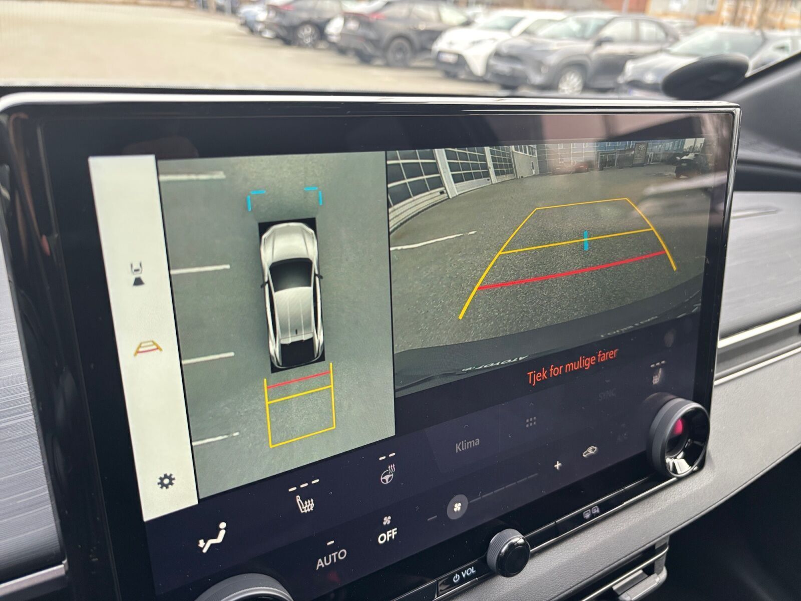 Grå Toyota C-HR+ fra 2026
