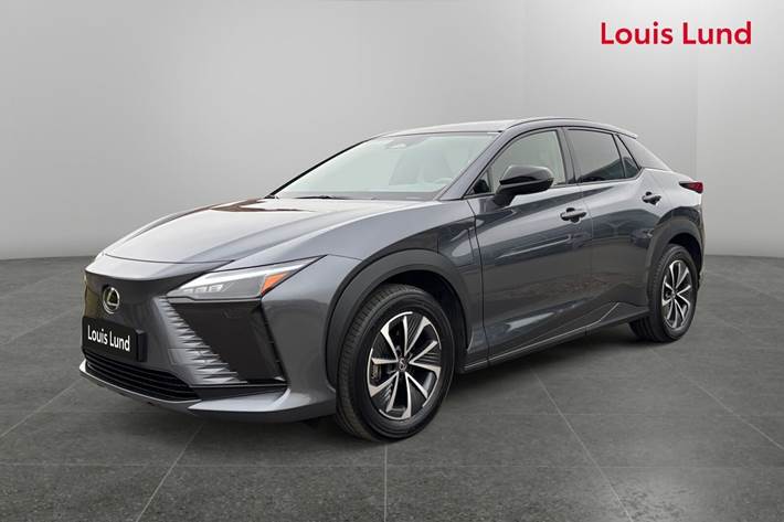 Grå Lexus RZ fra 2024 set udefra