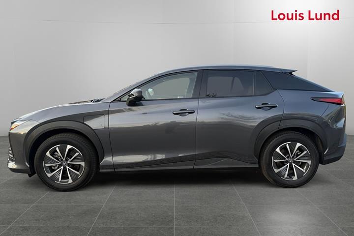 Grå Lexus RZ fra 2025