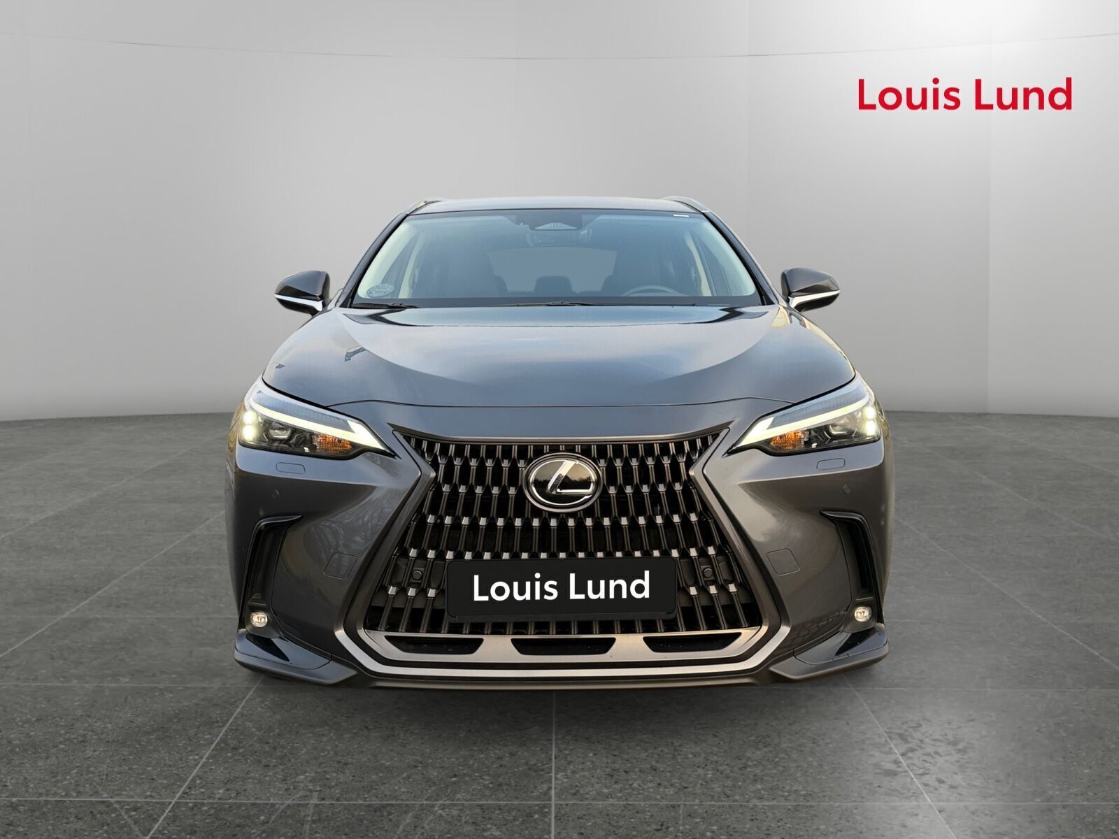 Lexus NX 2,5 450h+ Plugin-hybrid Business Plus 4WD 309HK 5d Trinl. Gear