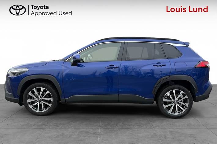 Blå Toyota Corolla Cross fra 2025
