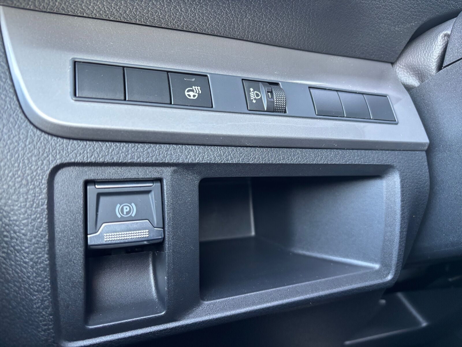 Hvid Toyota Proace Verso Electric fra 2024