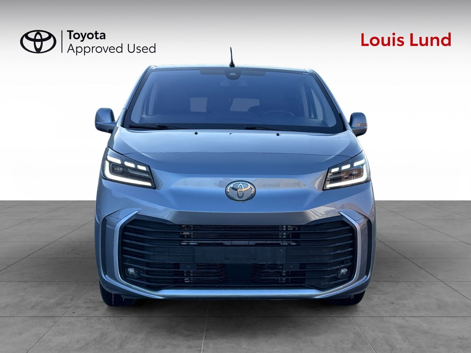 Toyota Proace Verso Electric Long EL Combi En skydedør 136HK Aut.