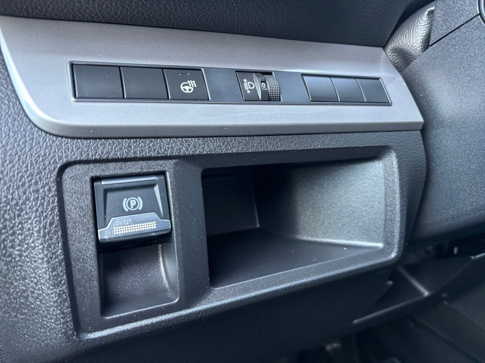 Grå Toyota Proace Verso Electric fra 2024