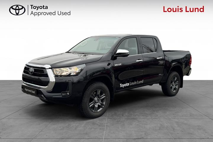 Sort Toyota HiLux fra 2025 set udefra