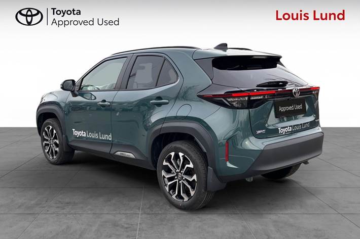 Grøn Toyota Yaris Cross fra 2026