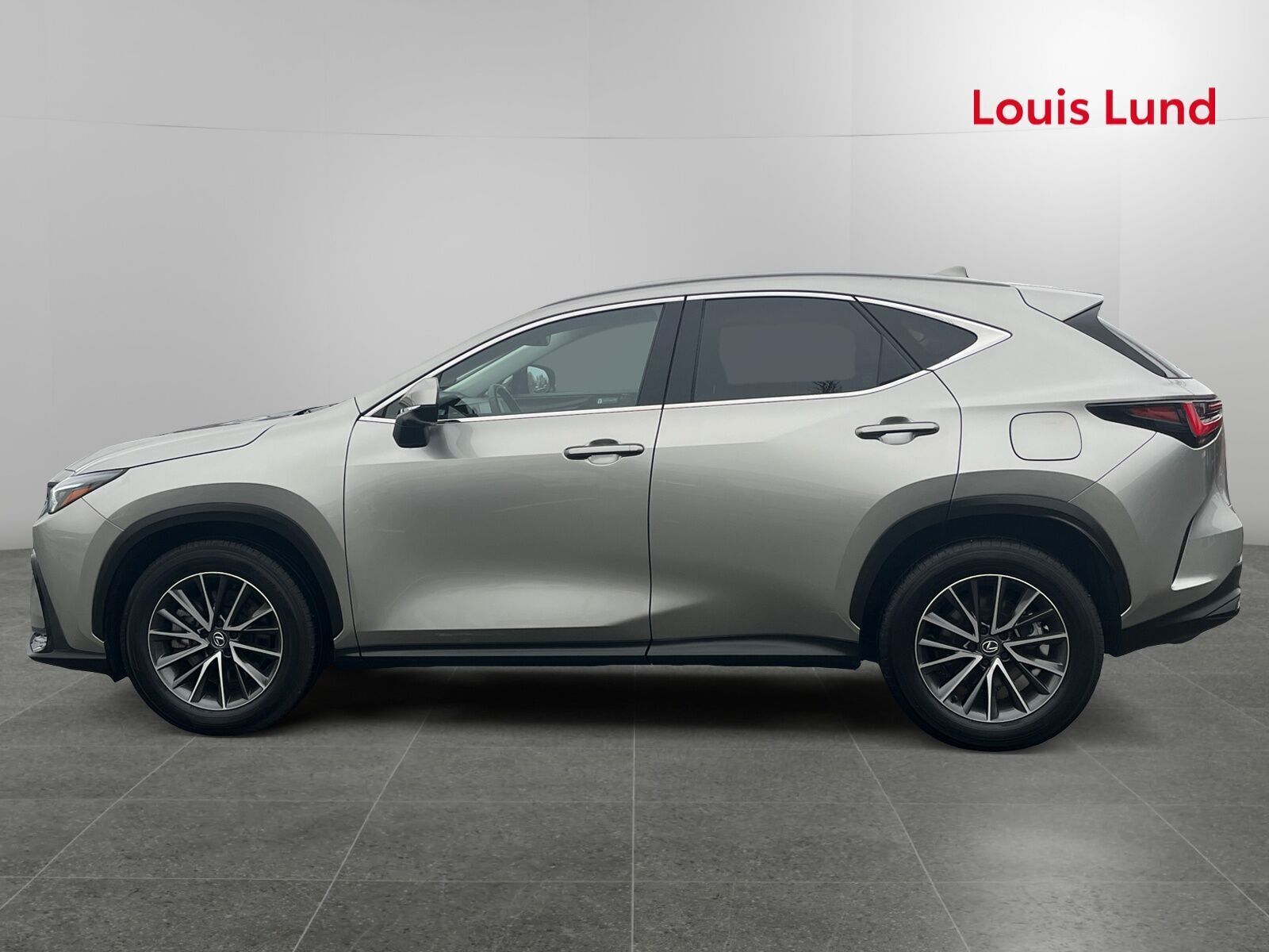 undefined Lexus NX fra 2024
