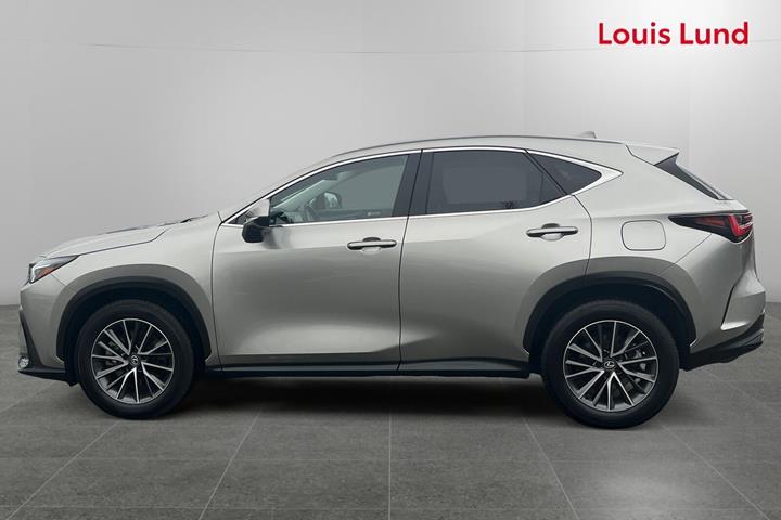 undefined Lexus NX fra 2024