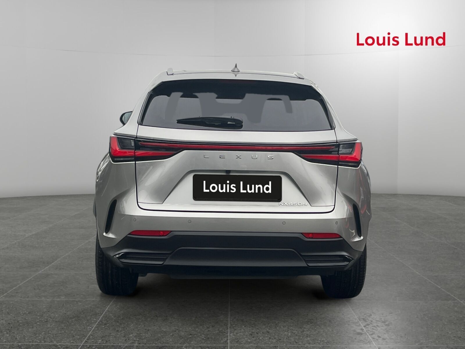 undefined Lexus NX fra 2024 set udefra