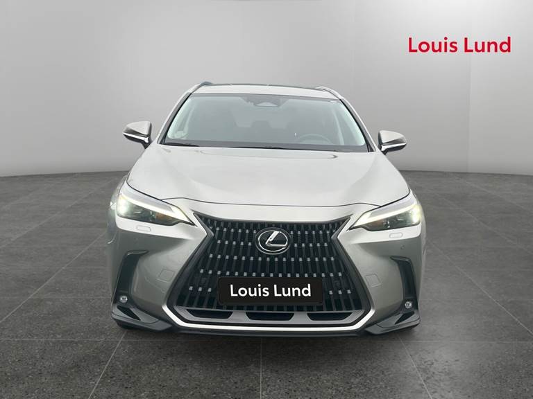 Lexus NX 2,5 450h+ Plugin-hybrid Business Plus 4WD 309HK 5d Trinl. Gear