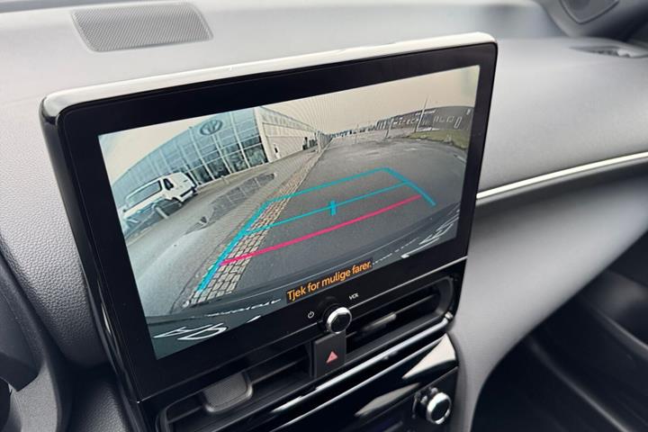 Sort Toyota Yaris Cross fra 2025