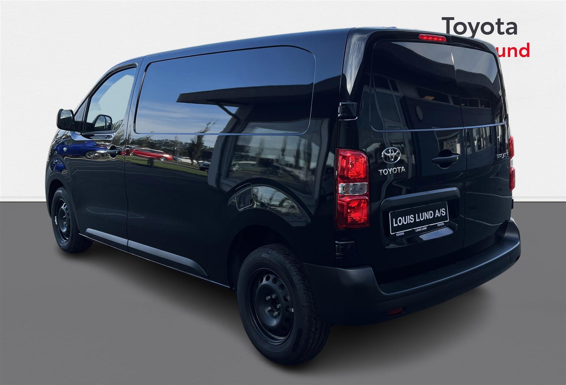 Sort Toyota ProAce fra 2024