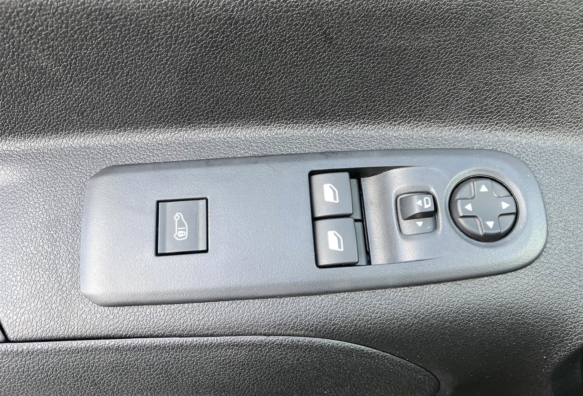 Hvid Toyota ProAce City fra 2024
