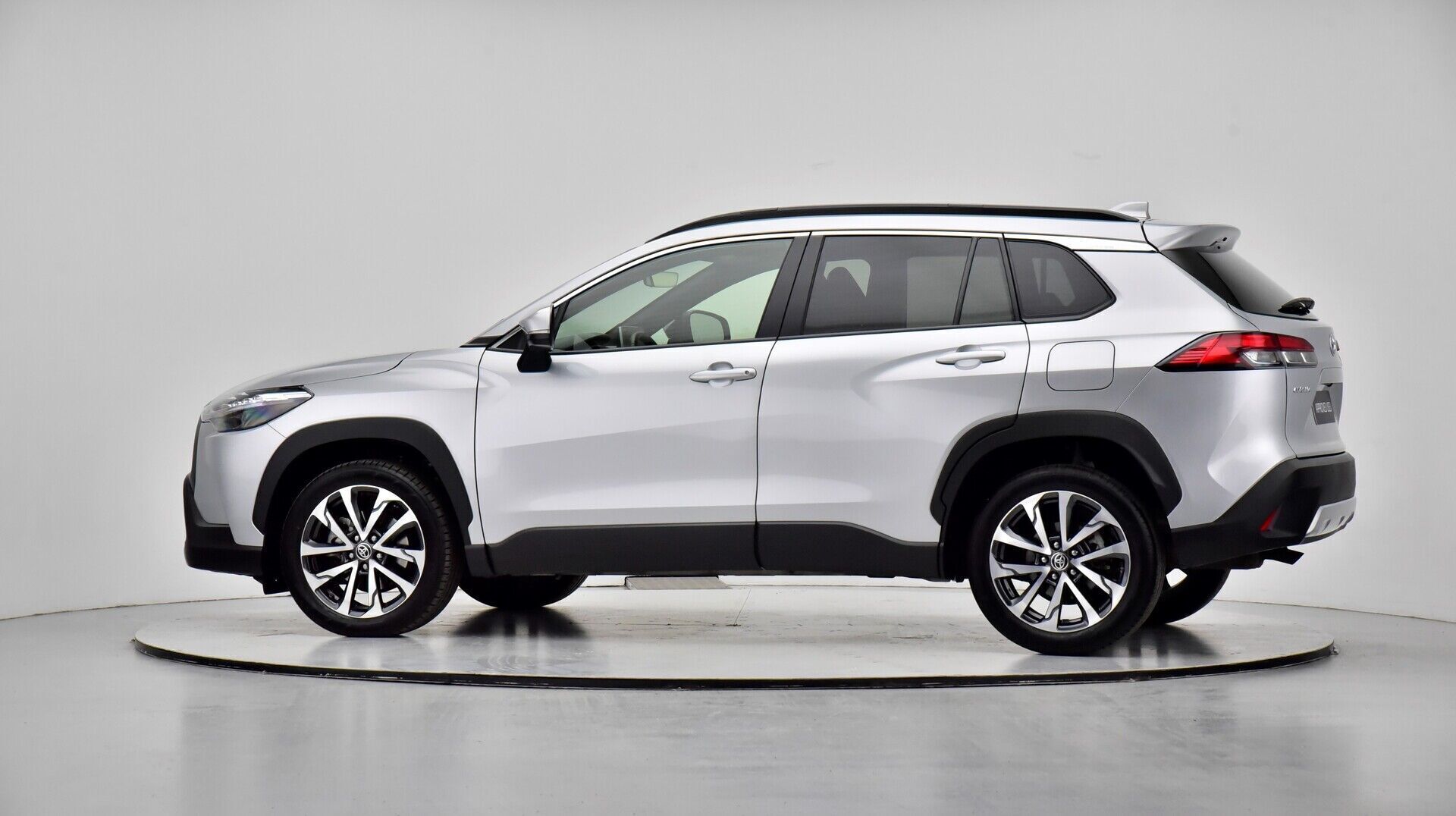 Toyota Corolla Cross 1,8 Hybrid Style Comfort 140HK 5d Aut.