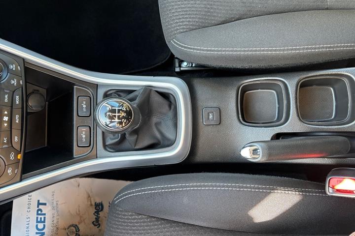 Bronze Suzuki S-Cross fra 2019