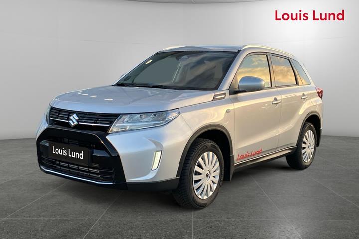Sølv Suzuki Vitara fra 2025 set udefra