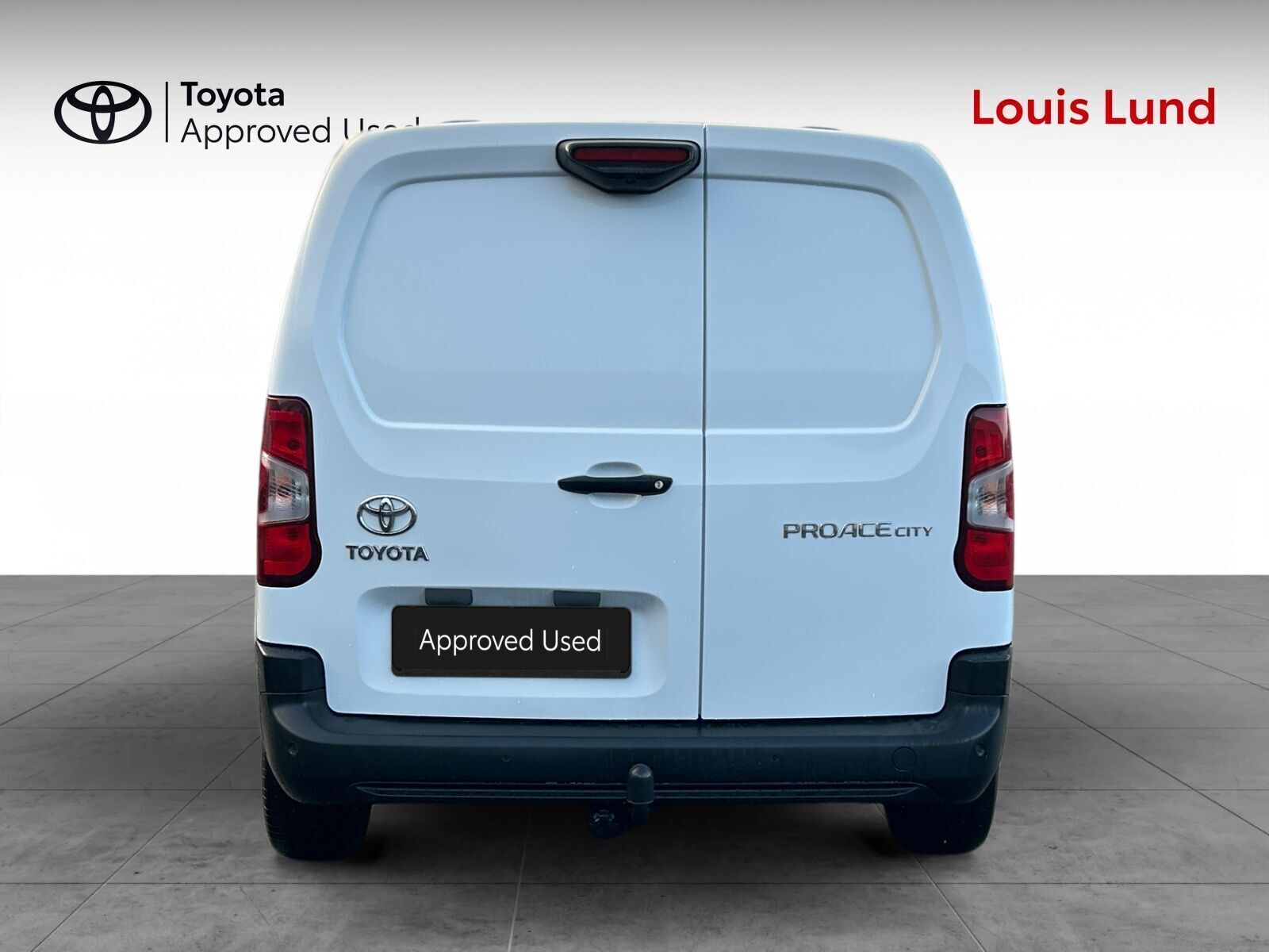 Hvid Toyota ProAce City fra 2022