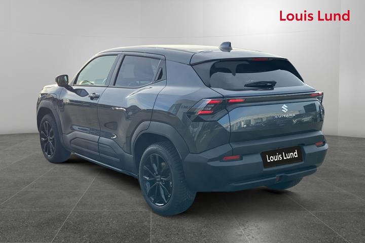 Grå Suzuki eVitara fra 2025