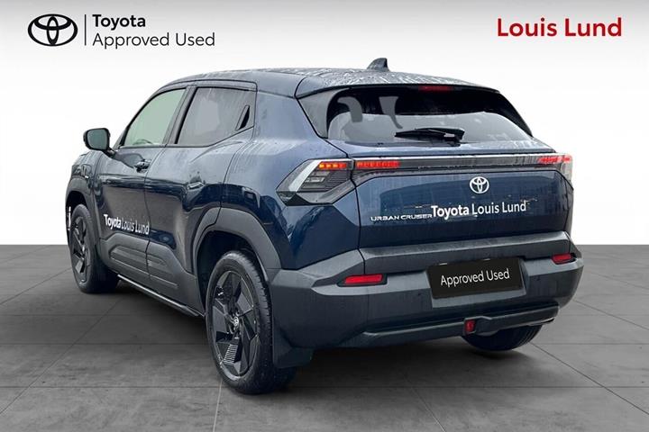 Blå Toyota Urban Cruiser fra 2026
