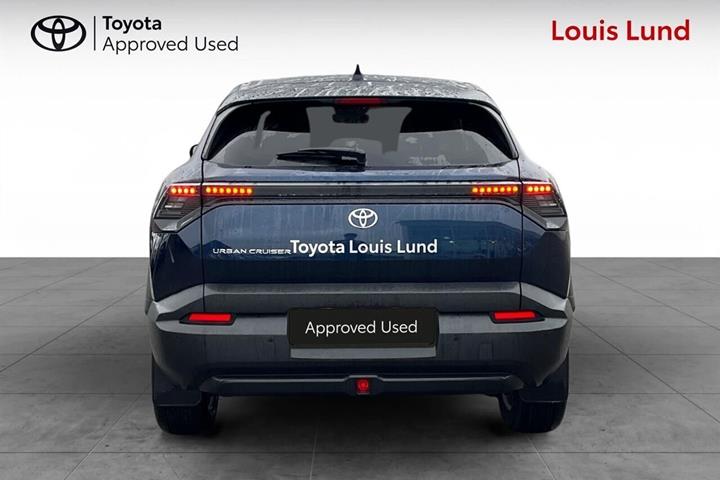 Blå Toyota Urban Cruiser fra 2026