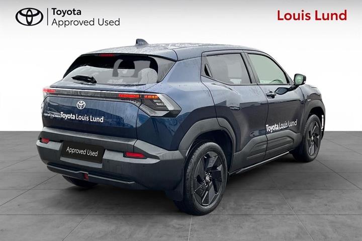 Blå Toyota Urban Cruiser fra 2026