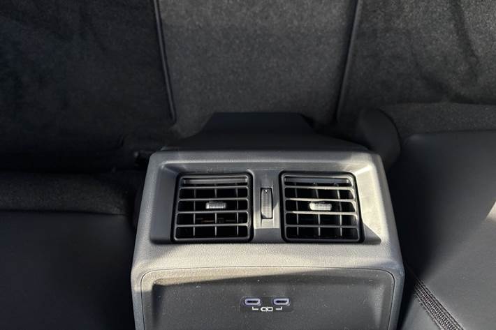 undefined Toyota BZ4X fra 2025